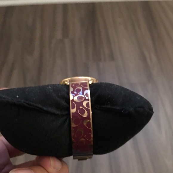 Coach bangle watch - Picture 3 of 6